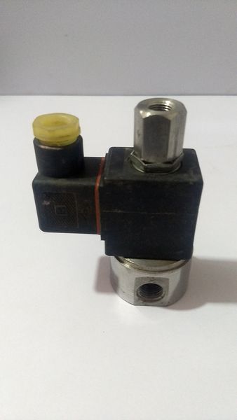 Versa Solenoid Valve 24V