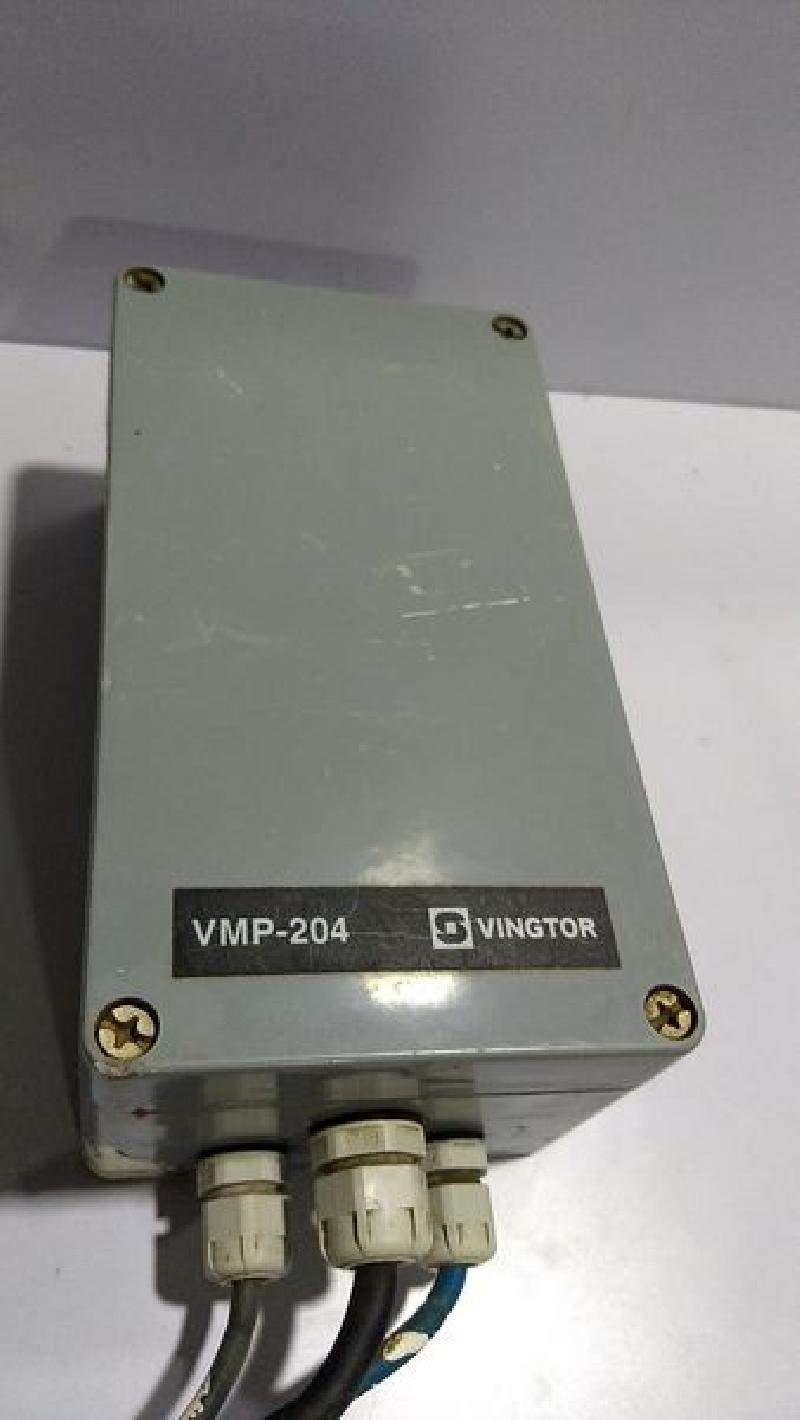 VINGTOR VMP-204 Power Amplifier