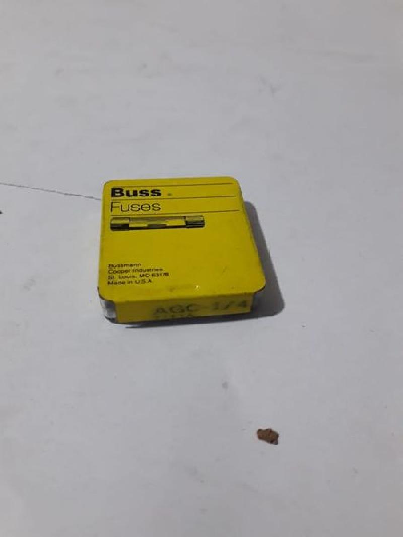 SET OF 5 BUSS FUSES AGC1/4 NEW