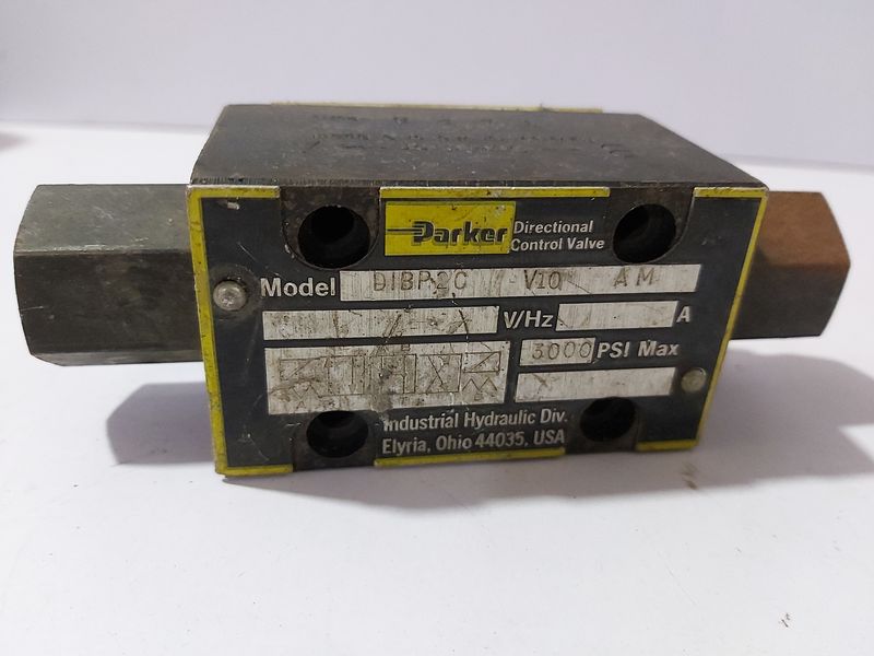 PARKER DIBP2C V10 AM DIRECTION CONTROL VALVE