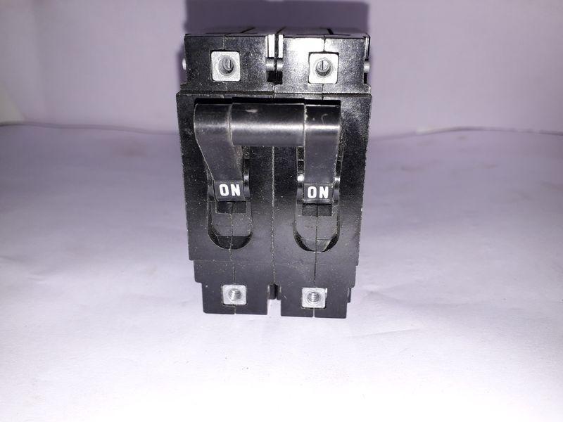 HEINEMANN AM2-A3-A 240VAC 50/60HZ 20A TRIP 25A ON/OFF SWITCH Circuit Breakers