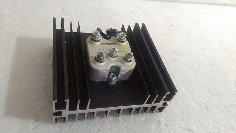 SEMIKRON Module SKD 30/40 A1  Three Phase Bridge Rectifier 2A V09