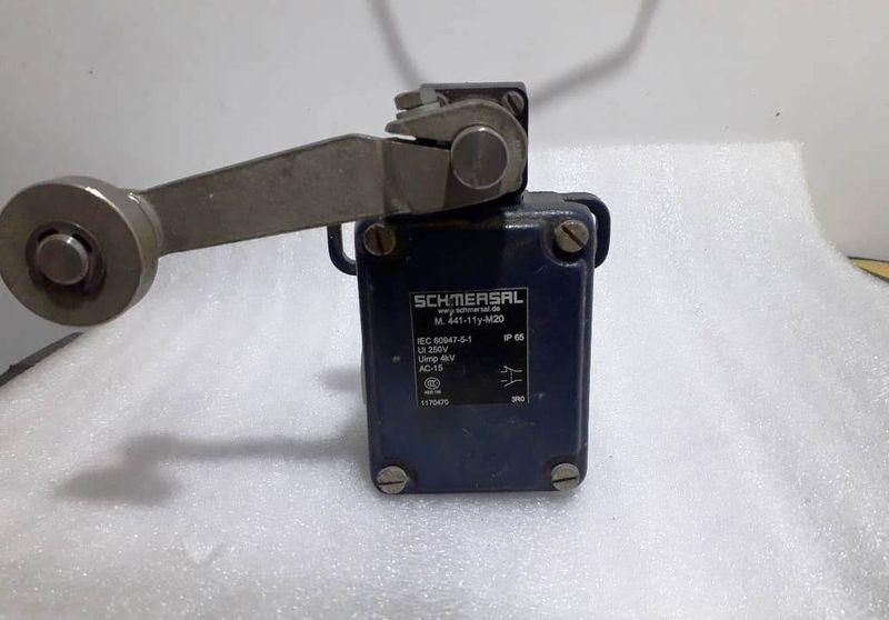 SCHMERSAL Limit Switch M.441-11y-M20