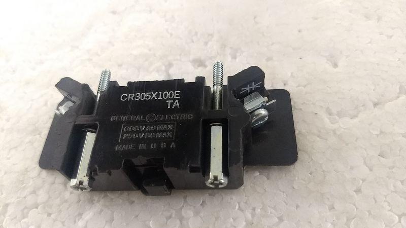 GE CR305X100ETA Contact Block 600V AC MAX 250V DC MAX General Electric USA