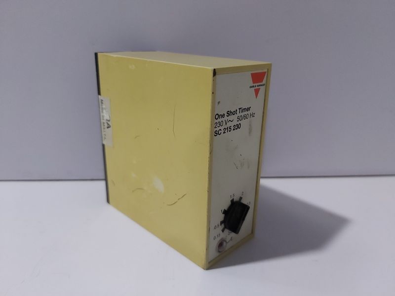 CARLO GAVAZZI SC215230 SC 215 230 TIMER RELAY