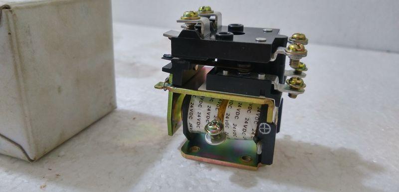 Omron MM2B Power Relay DC24V