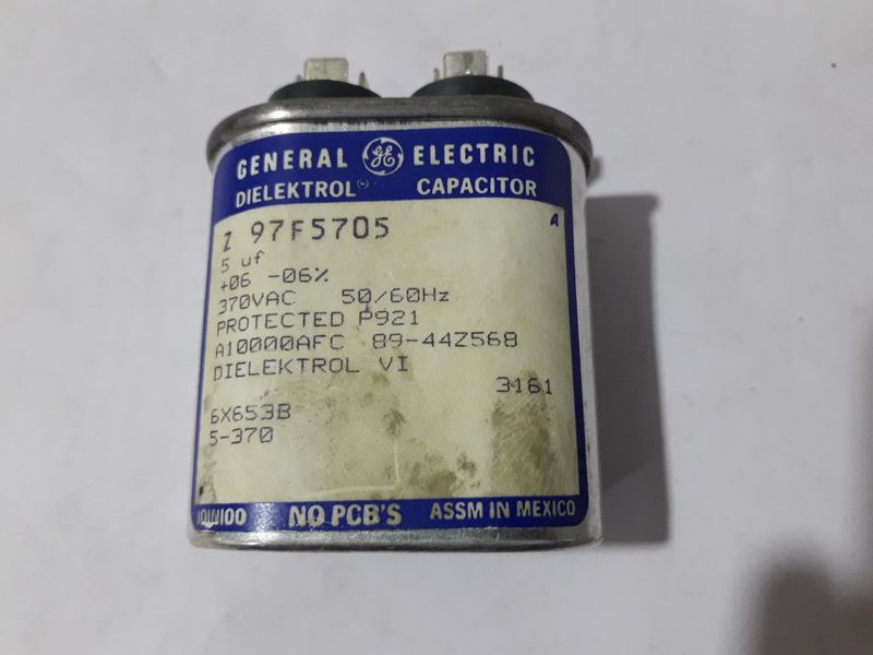 GE Z97F5705 Capacitors 5 uf MFD 370 Volt Protected P921