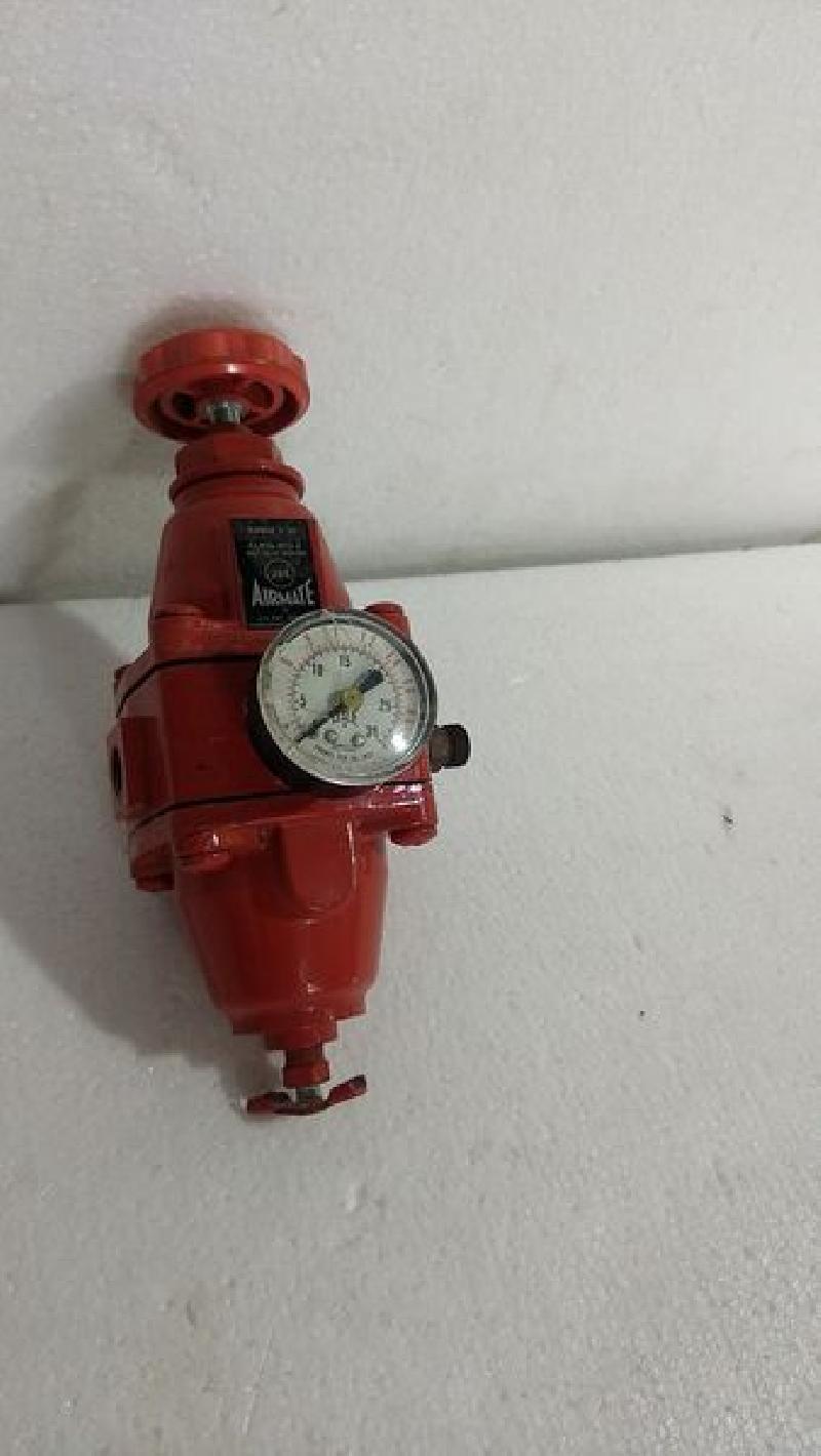 LESLIE Airmate Pressure Regulator 3086548 Range: 2-30 Class: AFG-2 Max.in200 PSI