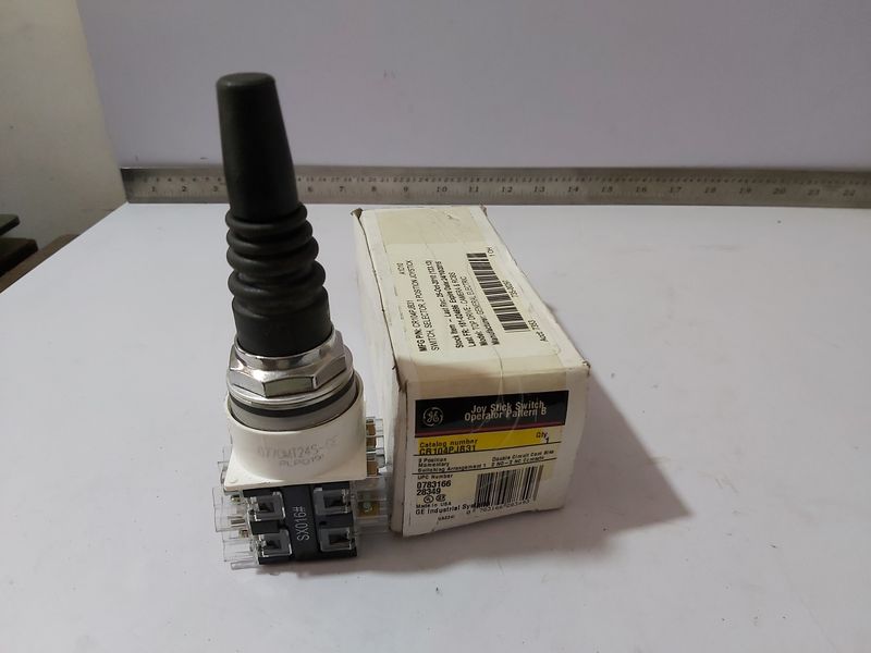 GE CR104PJB31 3-POSITION MOMENTRY SWITCH JOYSTICK