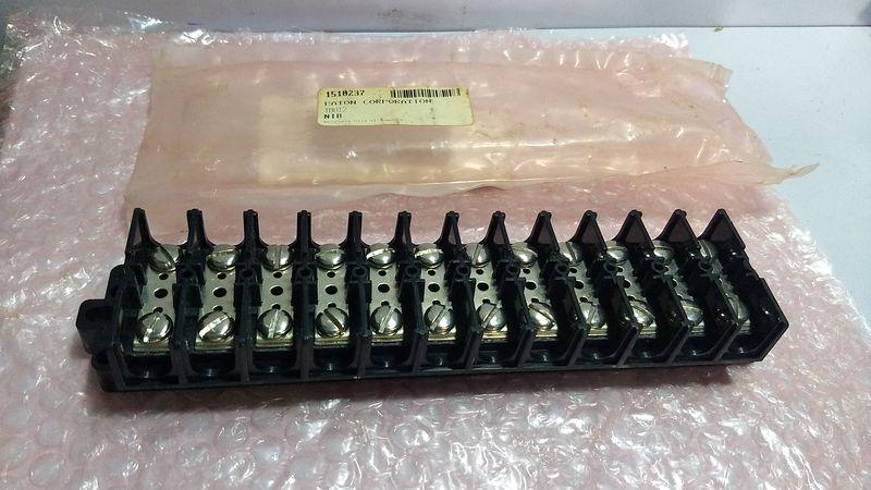 Eaton TBU12 - Base Mounted Terminal Block 12 Circuits