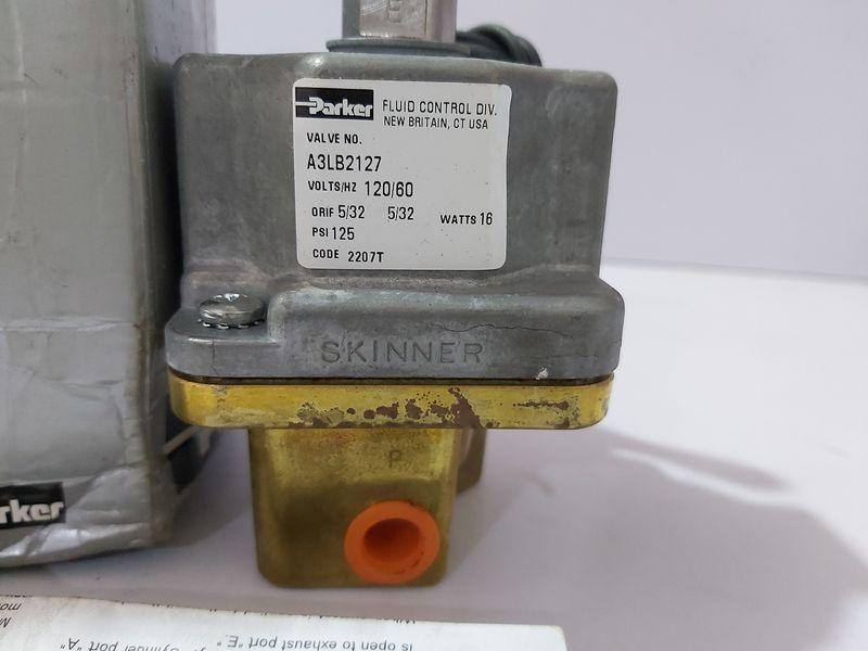 PARKER A3LB2127 SOLENOID VALVE 3-WAY