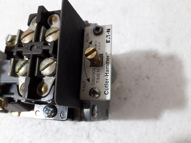 Cutler Hammer D40RB Type-R Powereed Relay