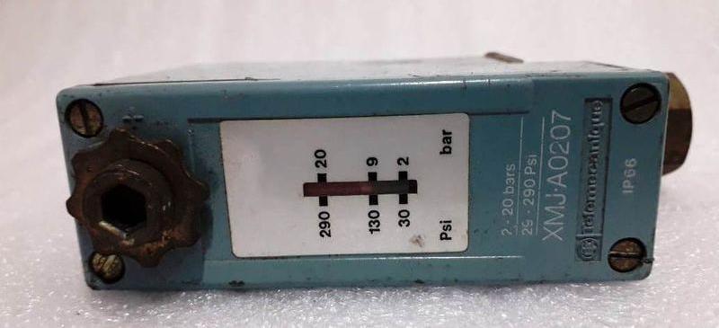 Telemecanique XCKJ167 Limit Switch XCKJ167 AA