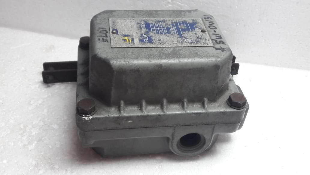 Square D 9035 DW31 Float Switch