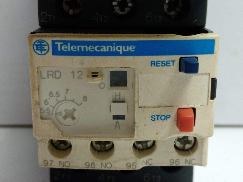 Schneider LC1 D09  Contactor With LRD 12 Thermal Overload Relay  With LADN22 Auxiliary Contact Block