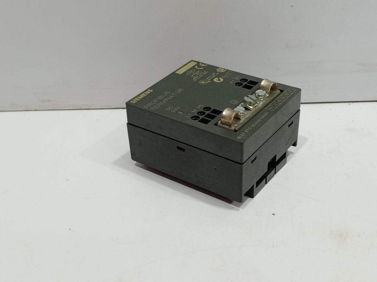 Siemens 6ES7 972-0DA00-0AA0 Profibus Terminator