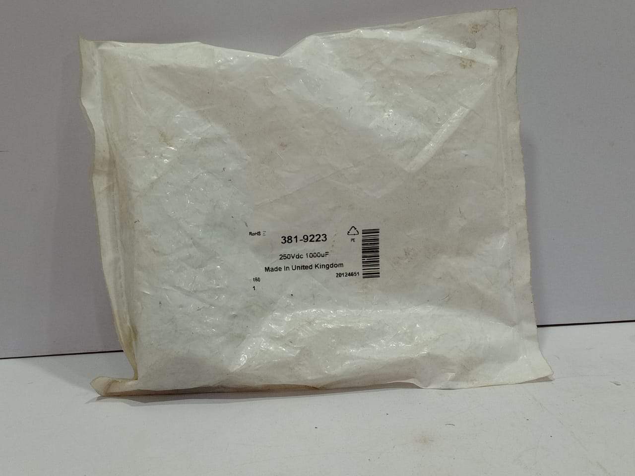 RoHS 381-9223 Capacitor 250VDC 1000uF