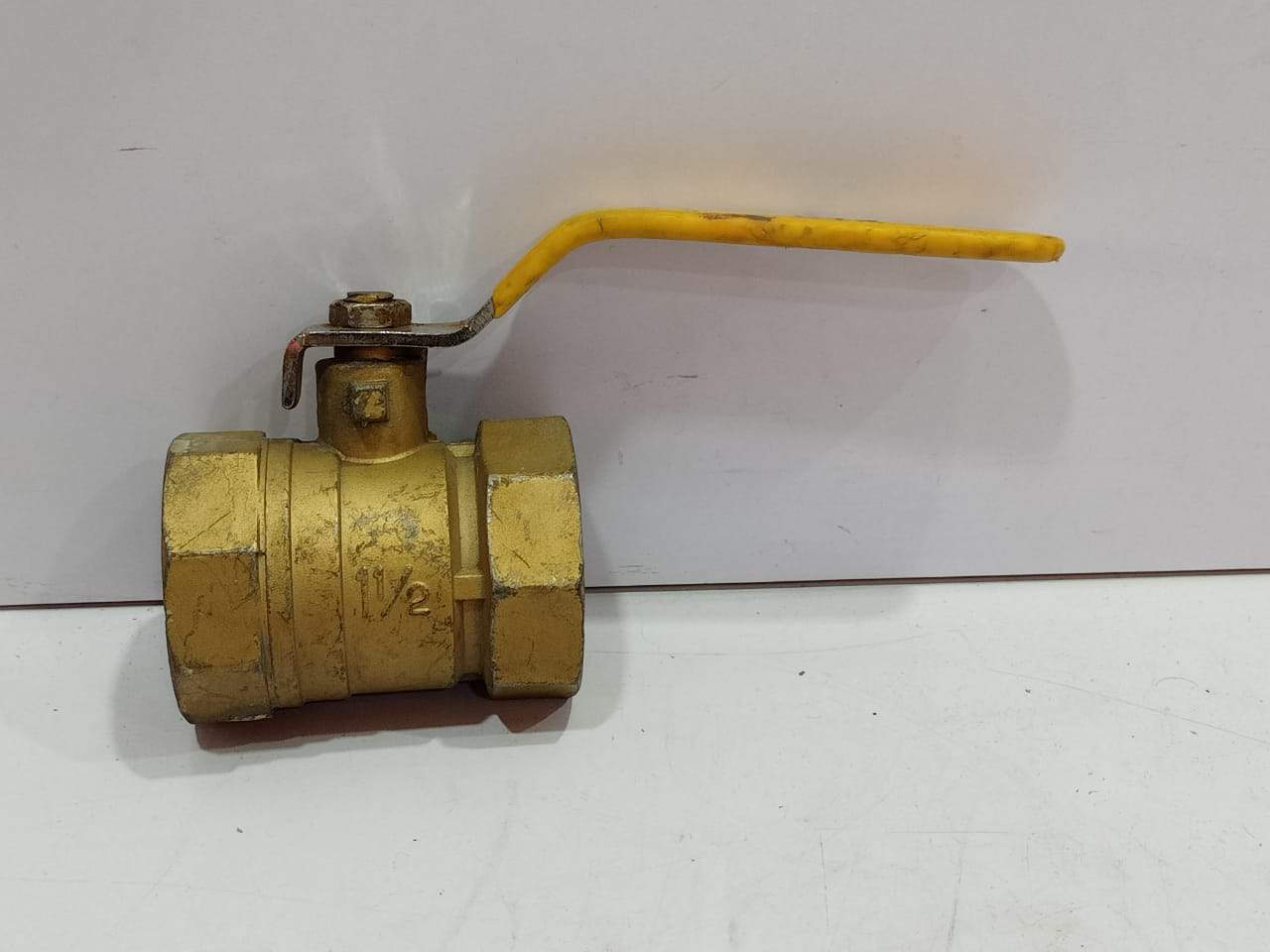 FM KTZ 600WOG Ball Valve