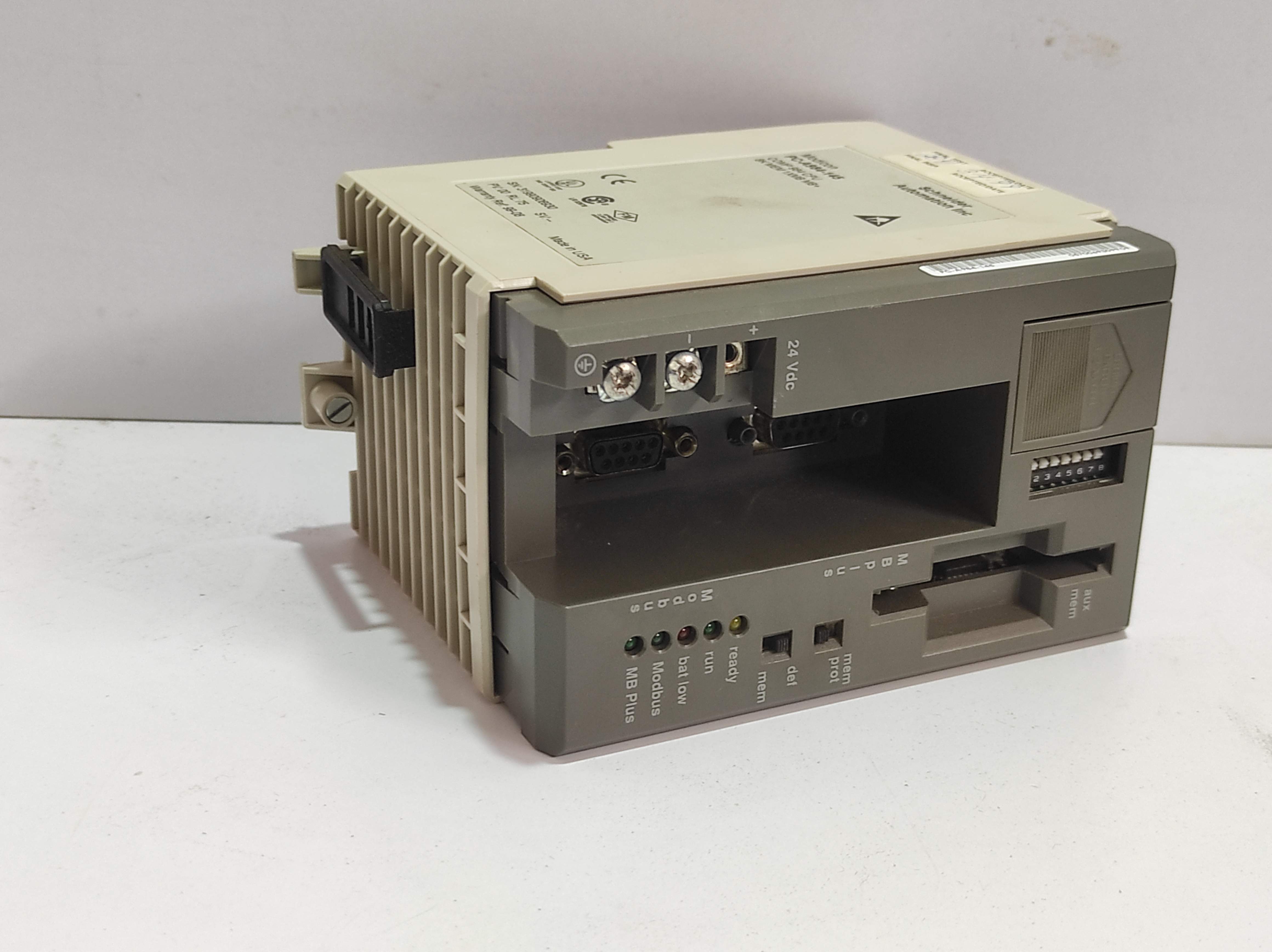 Schneider Modicon PC-A984-145 Comp 984 CPU