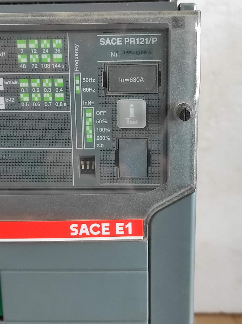 ABB Sace E1B 08 Circuit Breaker With ABB Sace PR121_P Solid State Programmer LSI