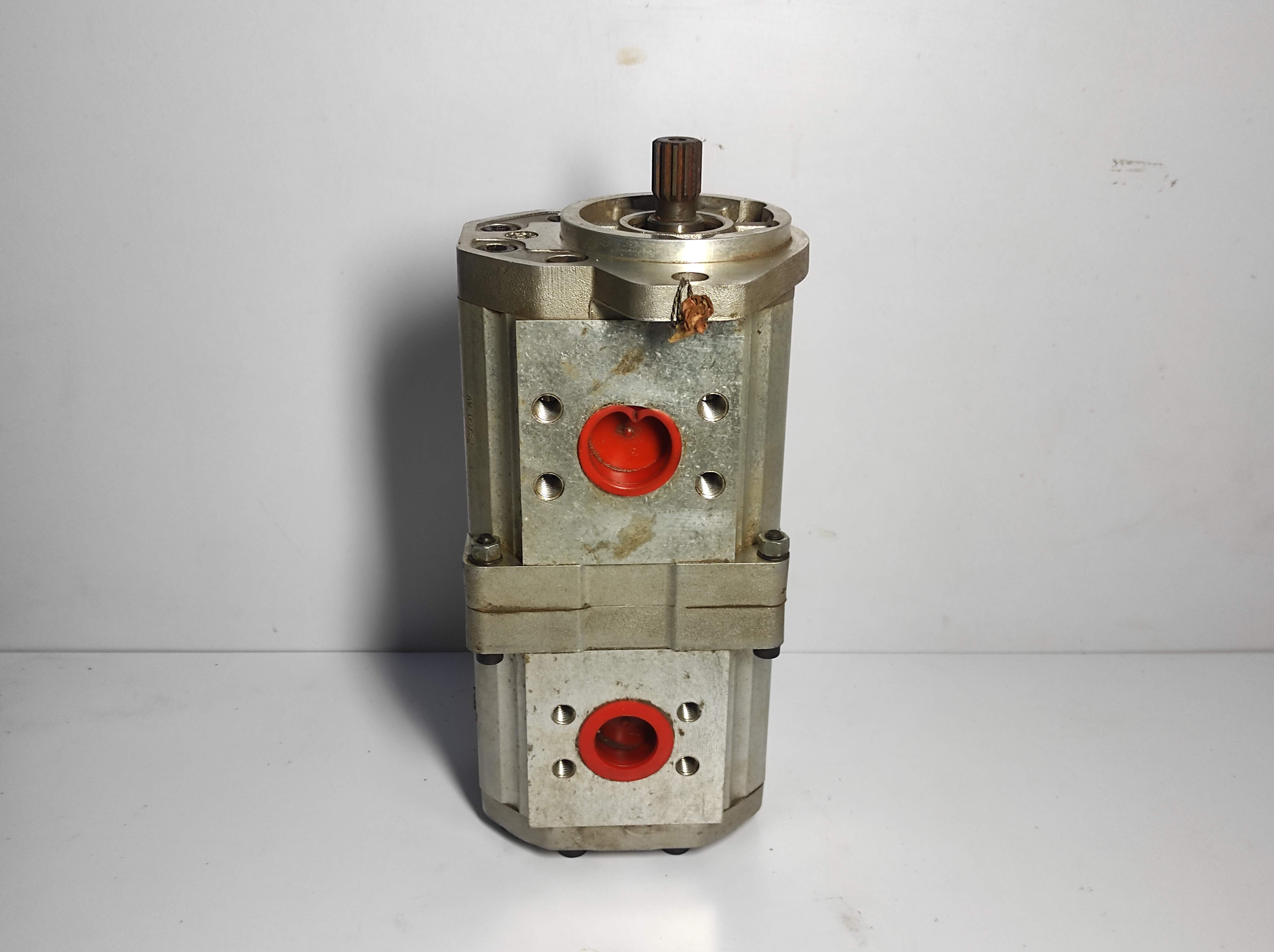 Danfoss SNW3NN With 6NQ3NN Gear Hydraulic Pump