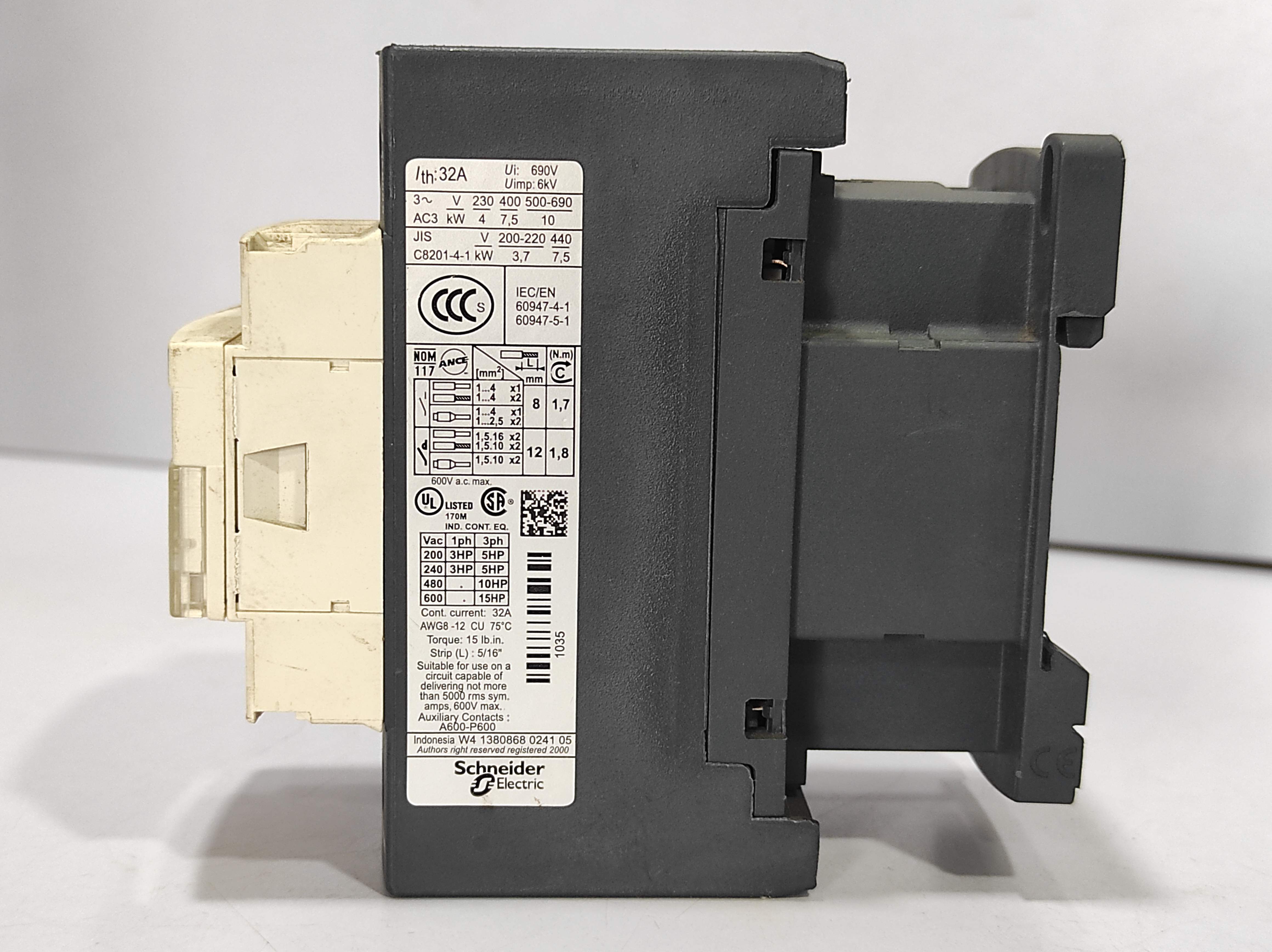 Telemecanique LC1DT32P7 Contactor 230V 50_60Hz