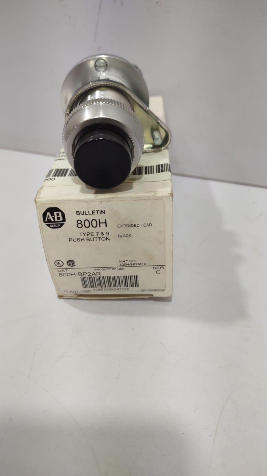 Allen Bradley 800H-BP2AR Ser C Push Button 800HBP2AR