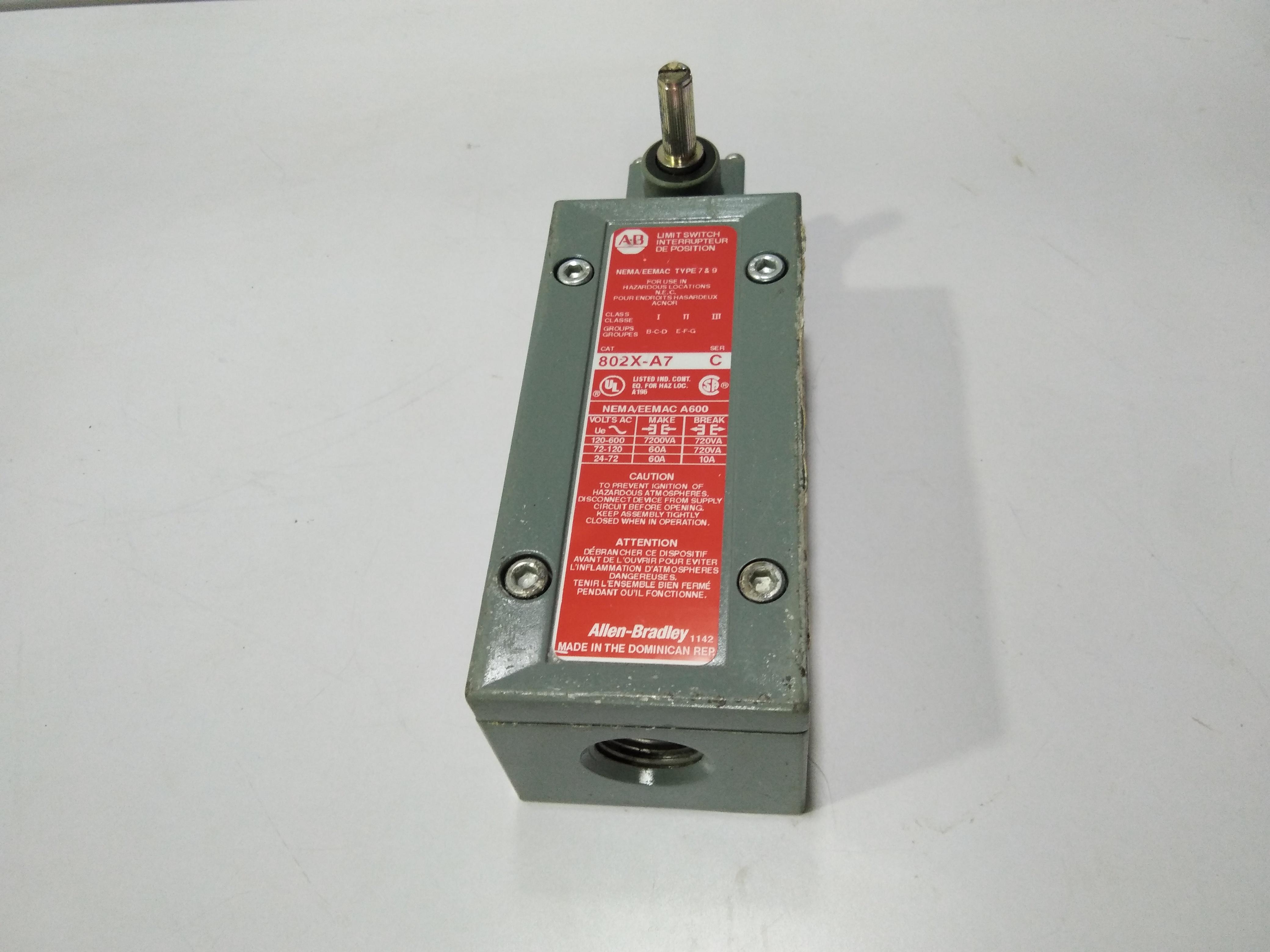 ALLEN-BRADLEY 802X-A7 SER C LIMIT SWITCH