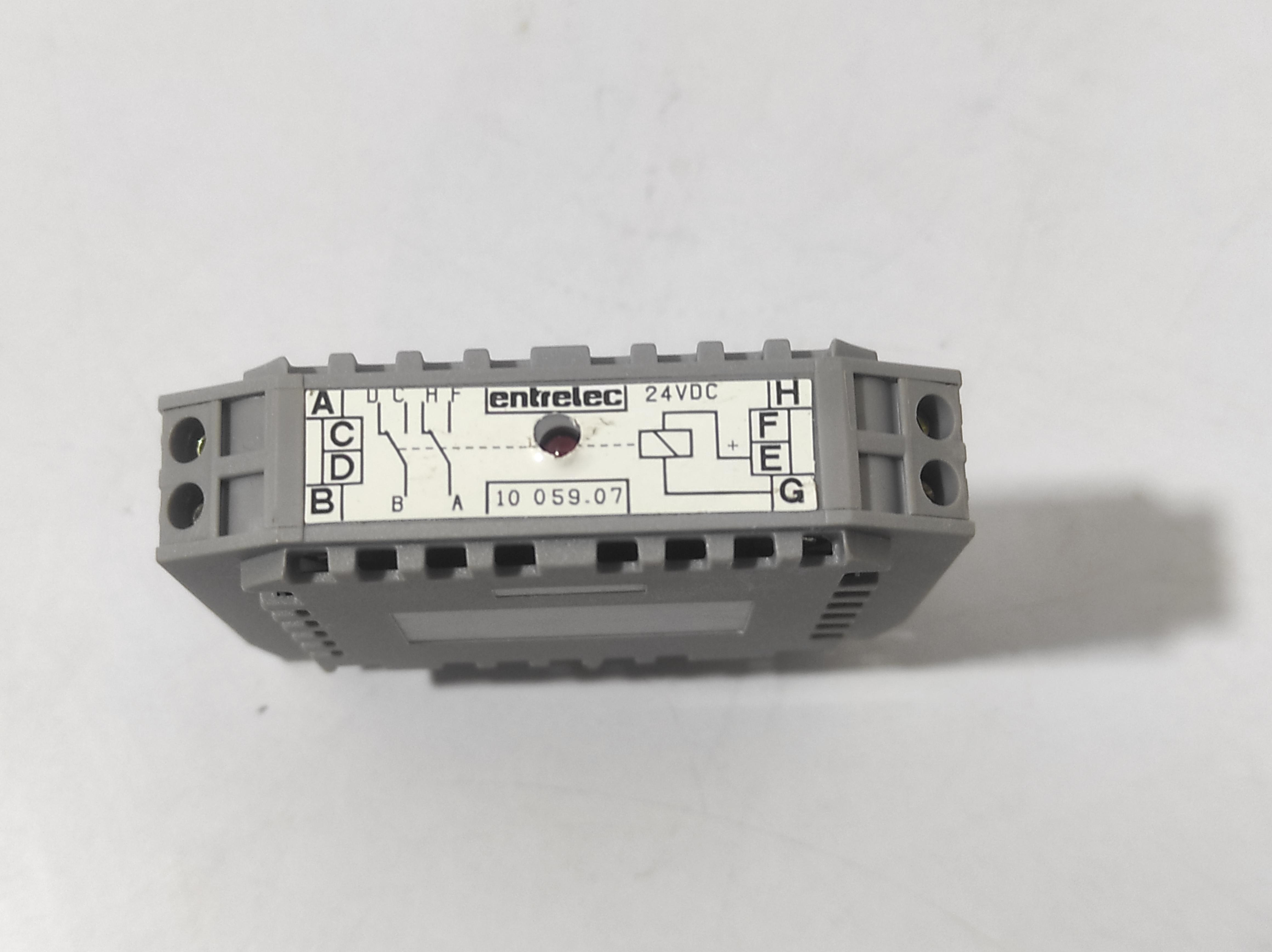 Entrelec 010 059 07 Relay RB122-24V 24VDC