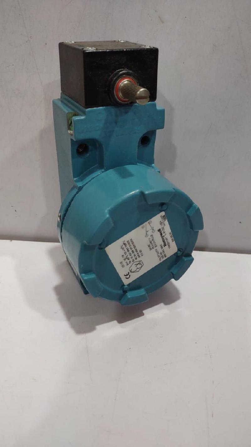 Honeywell BX4A3K Limit Switch