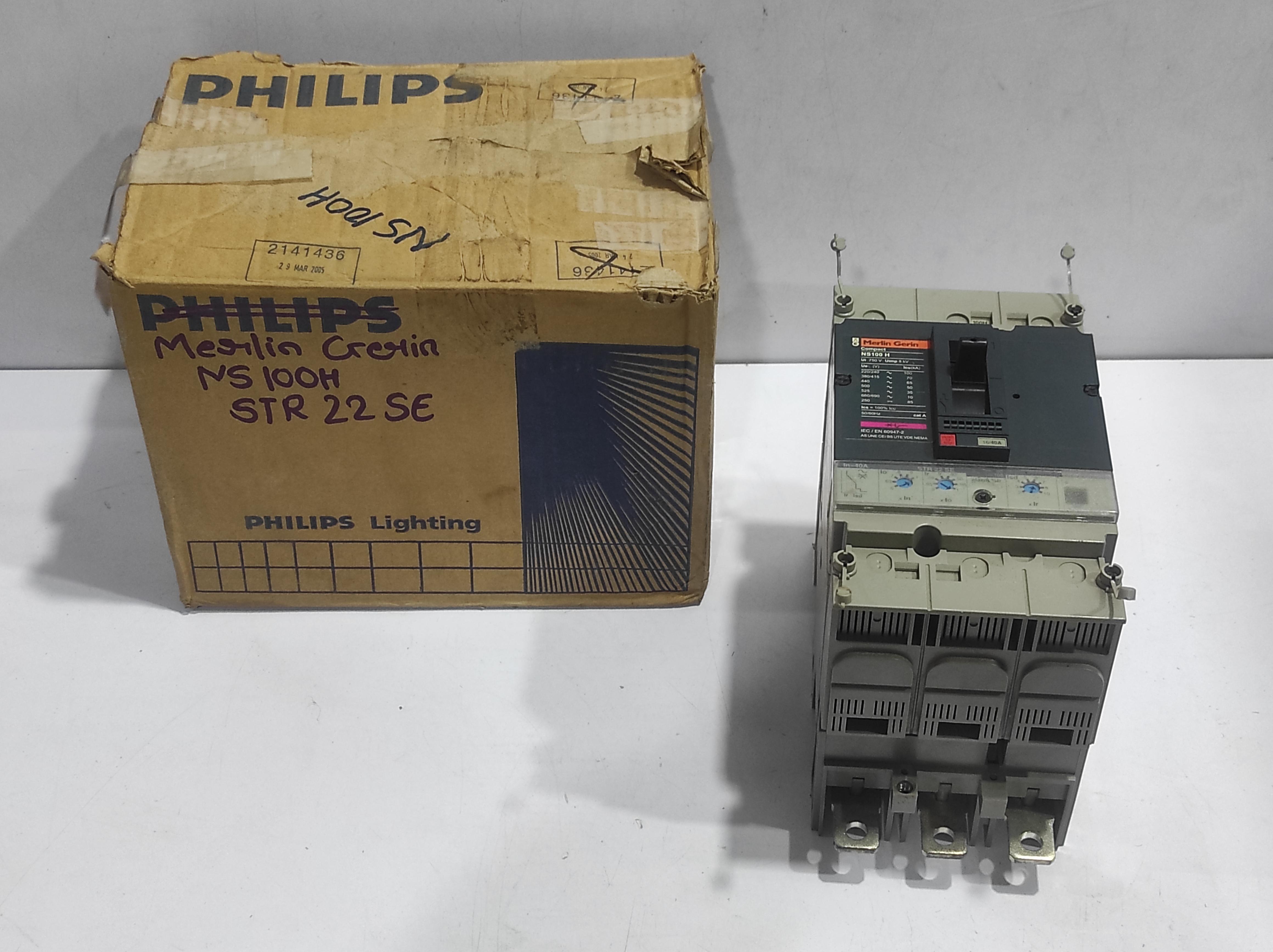 Merlin Gerin NS100 H STR 22 SE Circuit Breaker