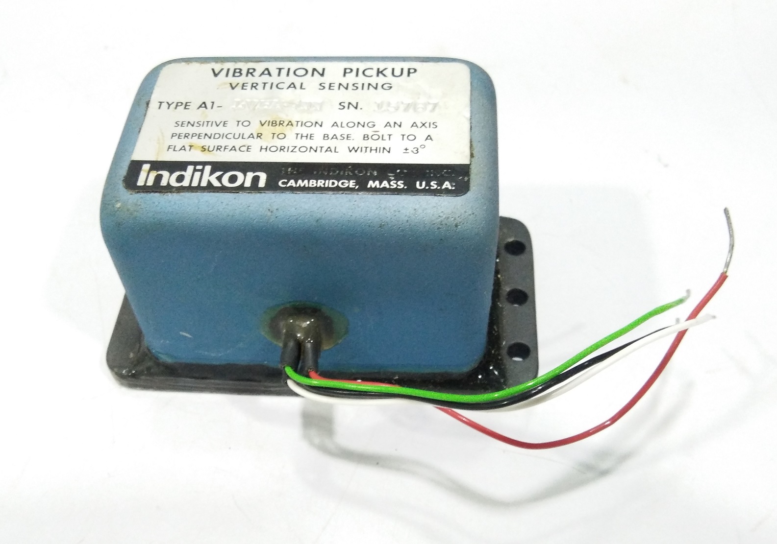 INDIKON A1-LVHA-NN VIBRATION PICKUP VERTICAL SENSING