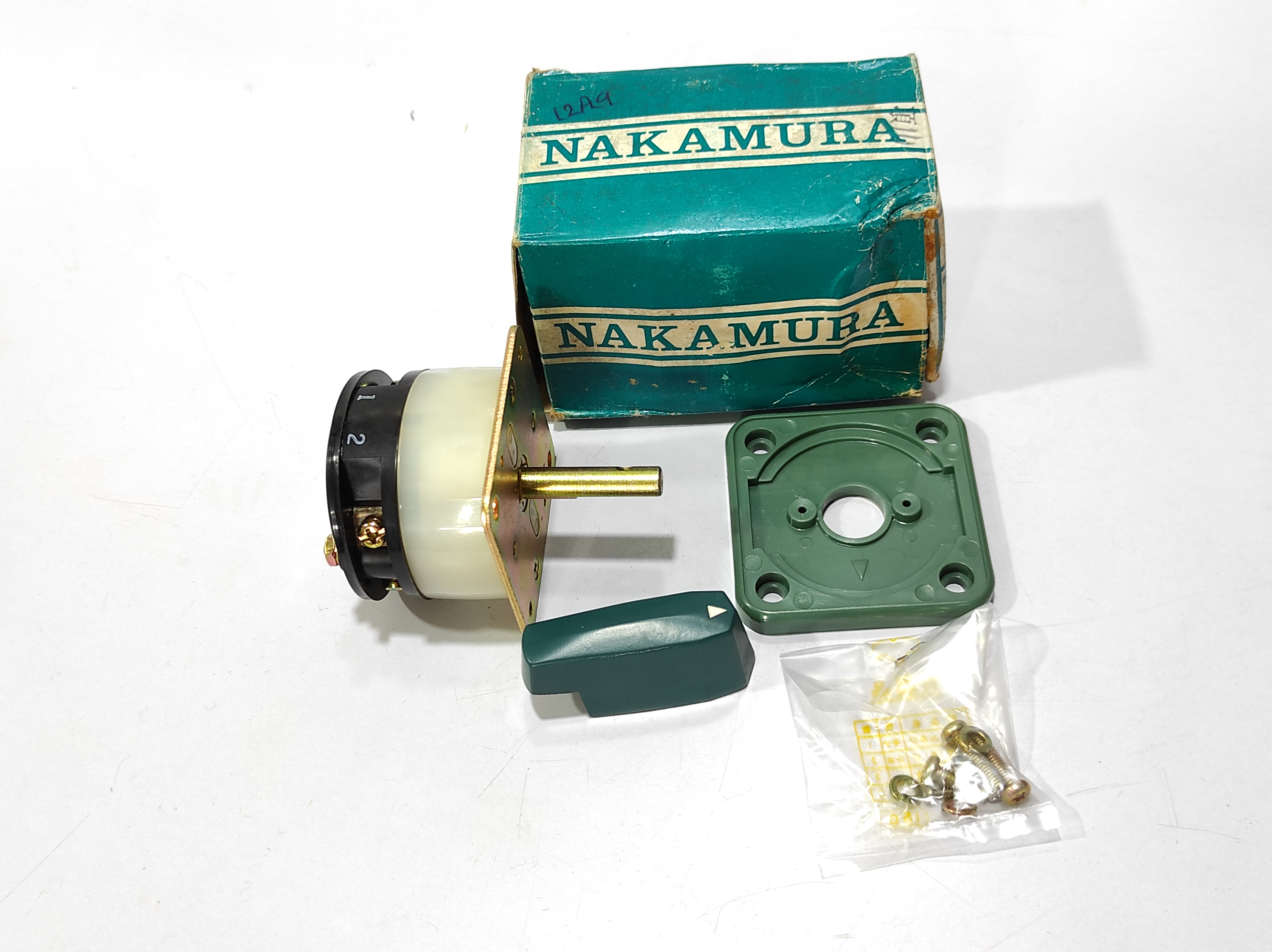 NAKAMURA DM20 12A9 SELECTOR SWITCH