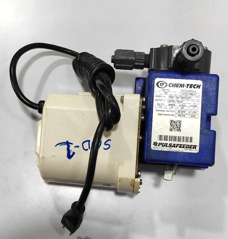 PULSAFEEDER X030-XA-BAA9XXX DIAPHRAGM METERING PUMP