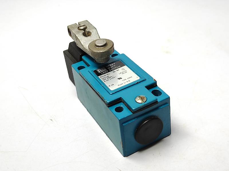 RS 324-801 LR15775 Heavy Duty Limit Switch