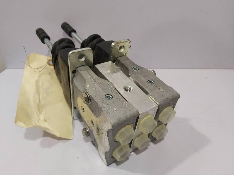 Rexroth 1-2TH6L162-10/M05 Joystick Control Duel Level Seatrax TC3075