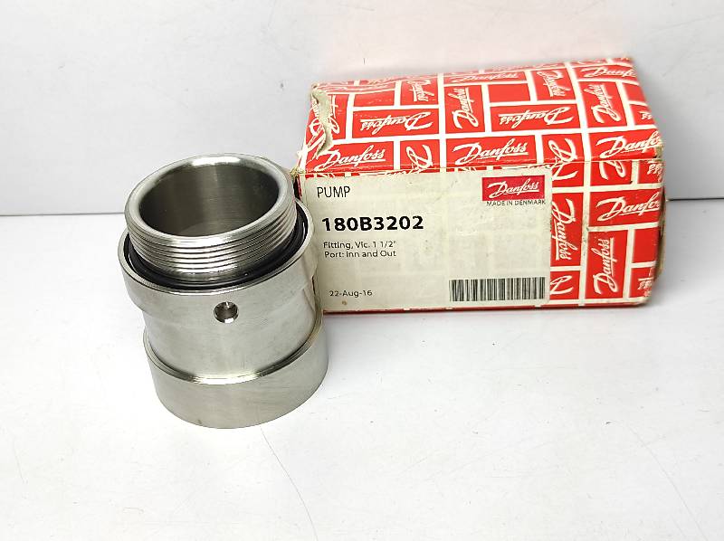 Danfoss 180B3202 Pump Fitting Vic 1 1/2\