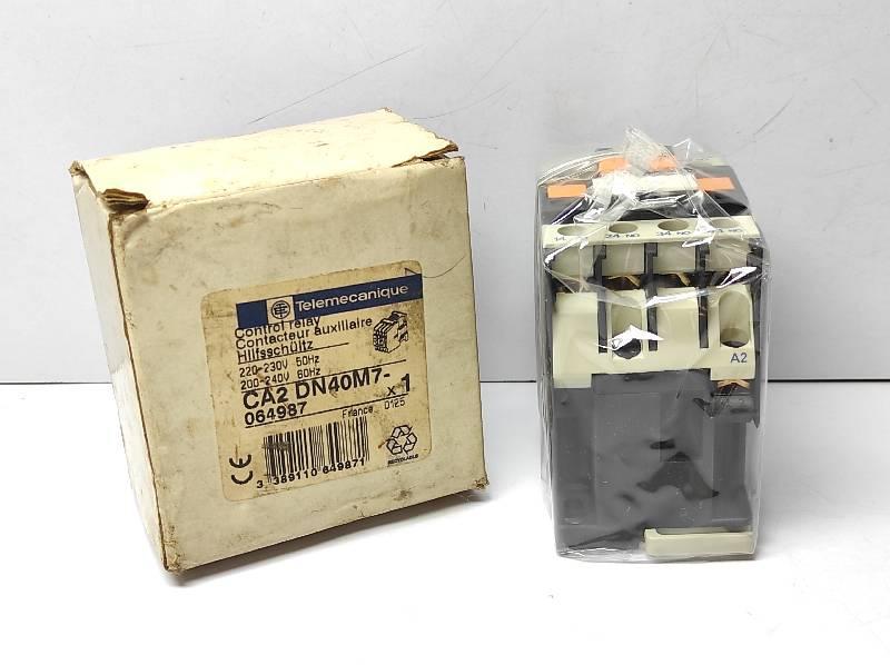 Telemecanique CA2 DN40M7 Control Relay CA2DN40M7