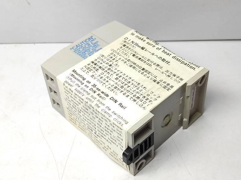 IDEC PS5R-B24 Power Supply 15W-Output