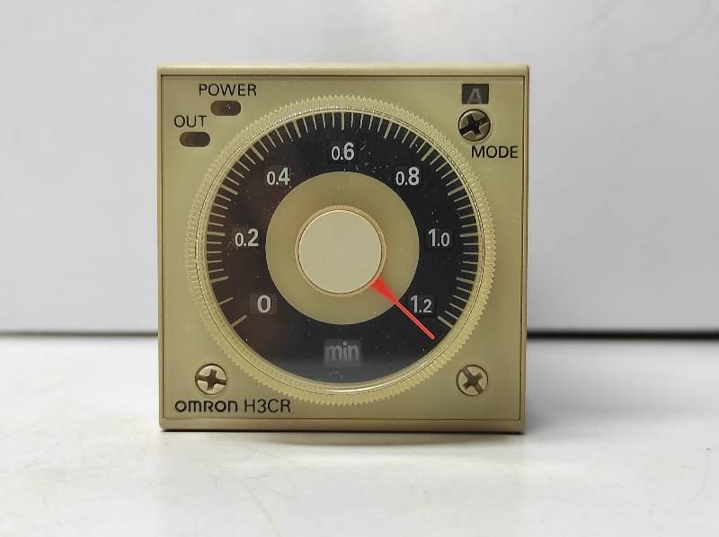 Omron H3CR-A8EL-315 Timer 1.2s to 300h