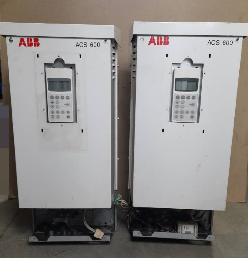 ABB ACS600 ACS61100255D00M1200901 AC Drive Code 64636472 ACS61100255 D00M1200901