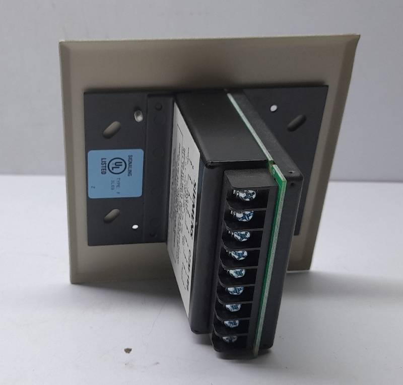 Siemens CZM-1B6 Conventional Zone Module EOL 140-820188 4.7K 1/4W