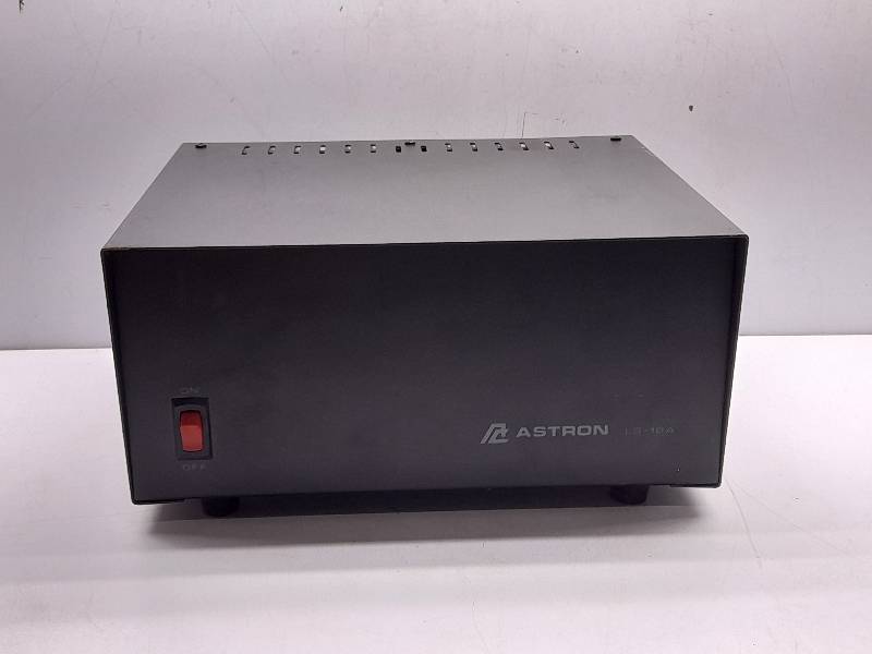 Astron LS-18A Power Supply In 115V 60HZ 8A Out 28 VDC