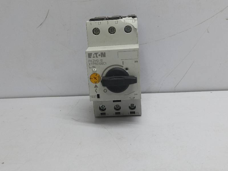 Eaton PKZM0-10 Motor Protective Circuit Breaker XTPR010BC1 In 10A