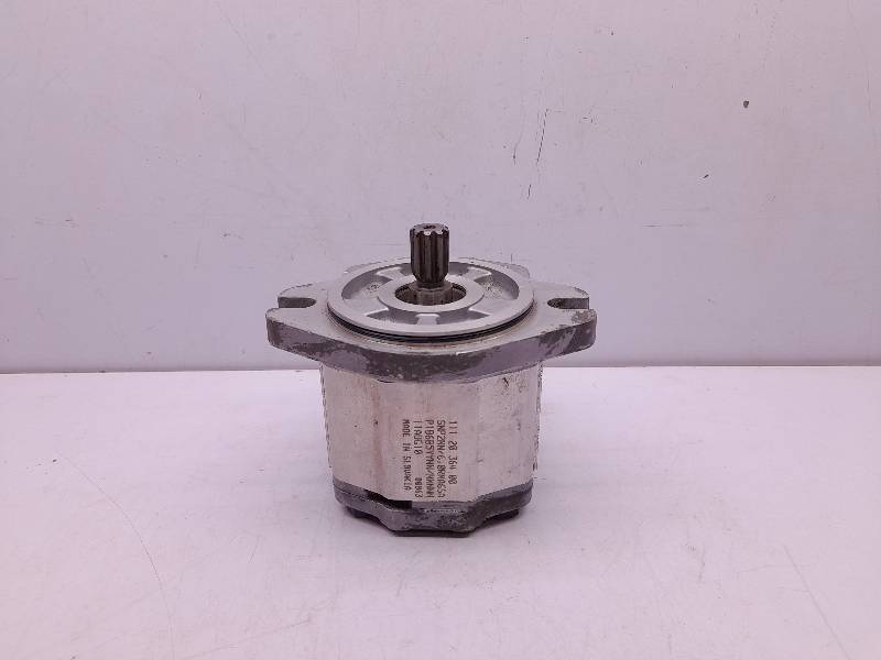 Sauer Danfoss SNP2NN/6,0RNA6SA Gear Pump 111.20.364.00 P1B6B5YYNN/NNNNN