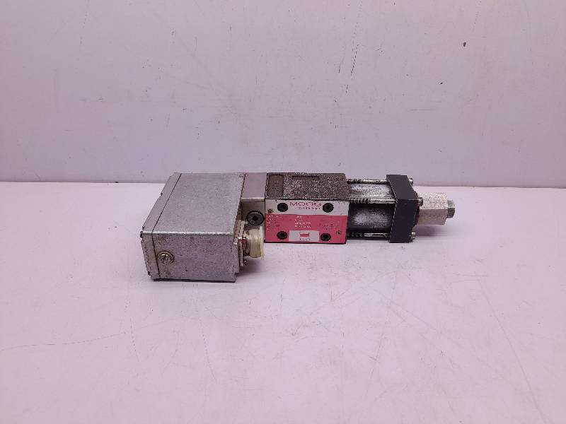 Moog Framo A11592 Hydraulic Servo Valve D635-606C Supply 24VDC Signal 0 to 10V