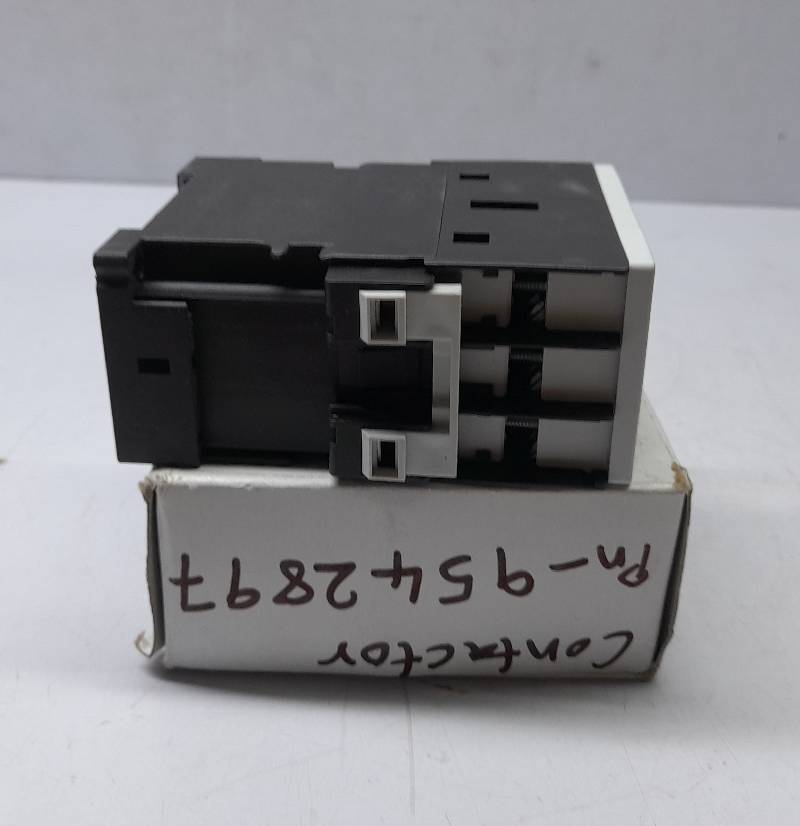 Siemens 3RT1023-1BB40 Contactor 24VDC