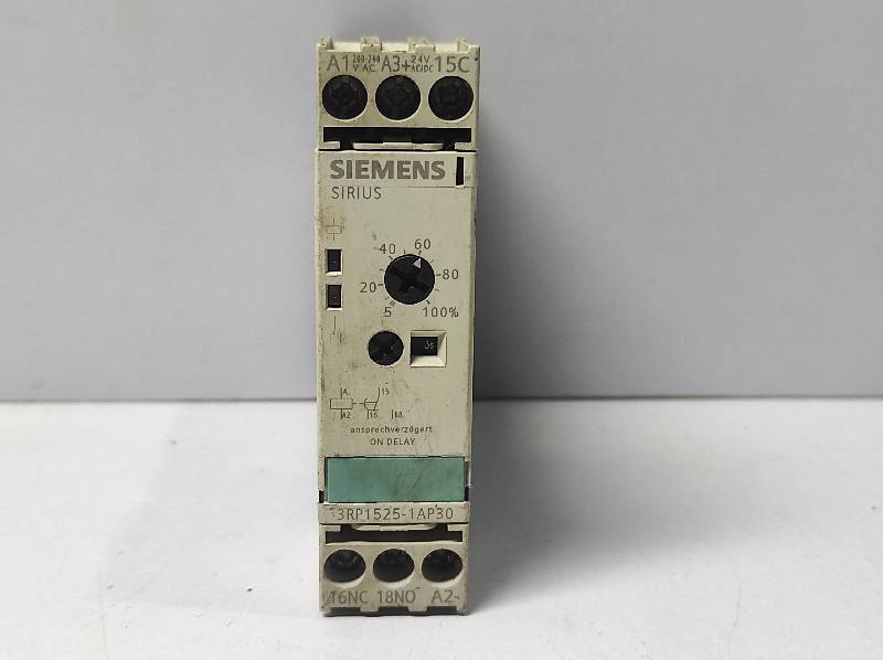 Siemens Sirius 3RP1525-1AP30 Time Delay Relay