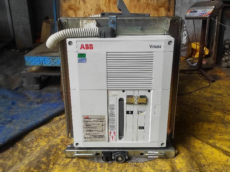 ABB Vmax/W 17.06.25 E2,M2,C2 Circuit Breaker 630A