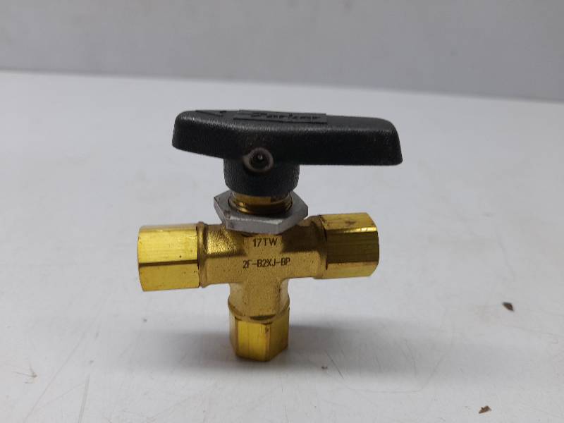 Parker 2F-B2XJ-BP Three Way B-Ball Valve